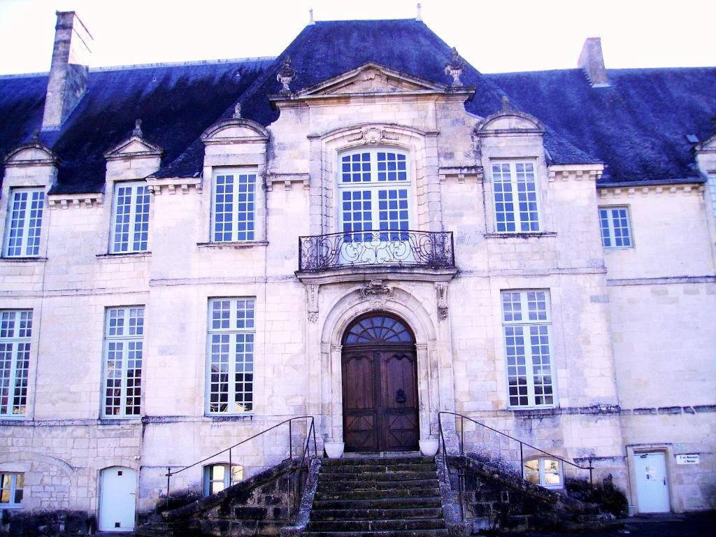 Abbaye Royale Ξενοδοχείο Saint-Jean-dʼAngély Εξωτερικό φωτογραφία