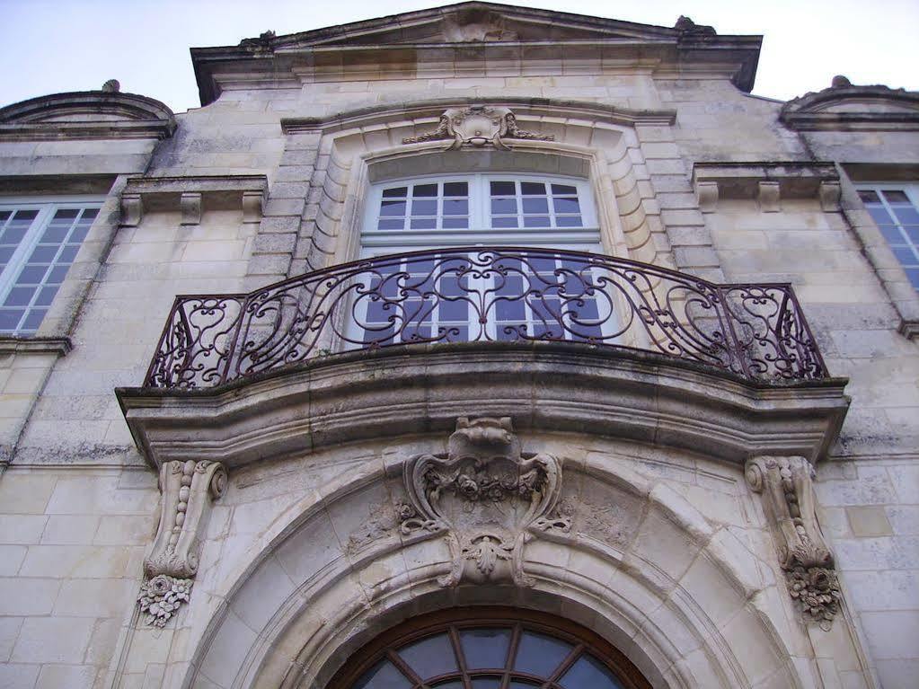 Abbaye Royale Ξενοδοχείο Saint-Jean-dʼAngély Εξωτερικό φωτογραφία